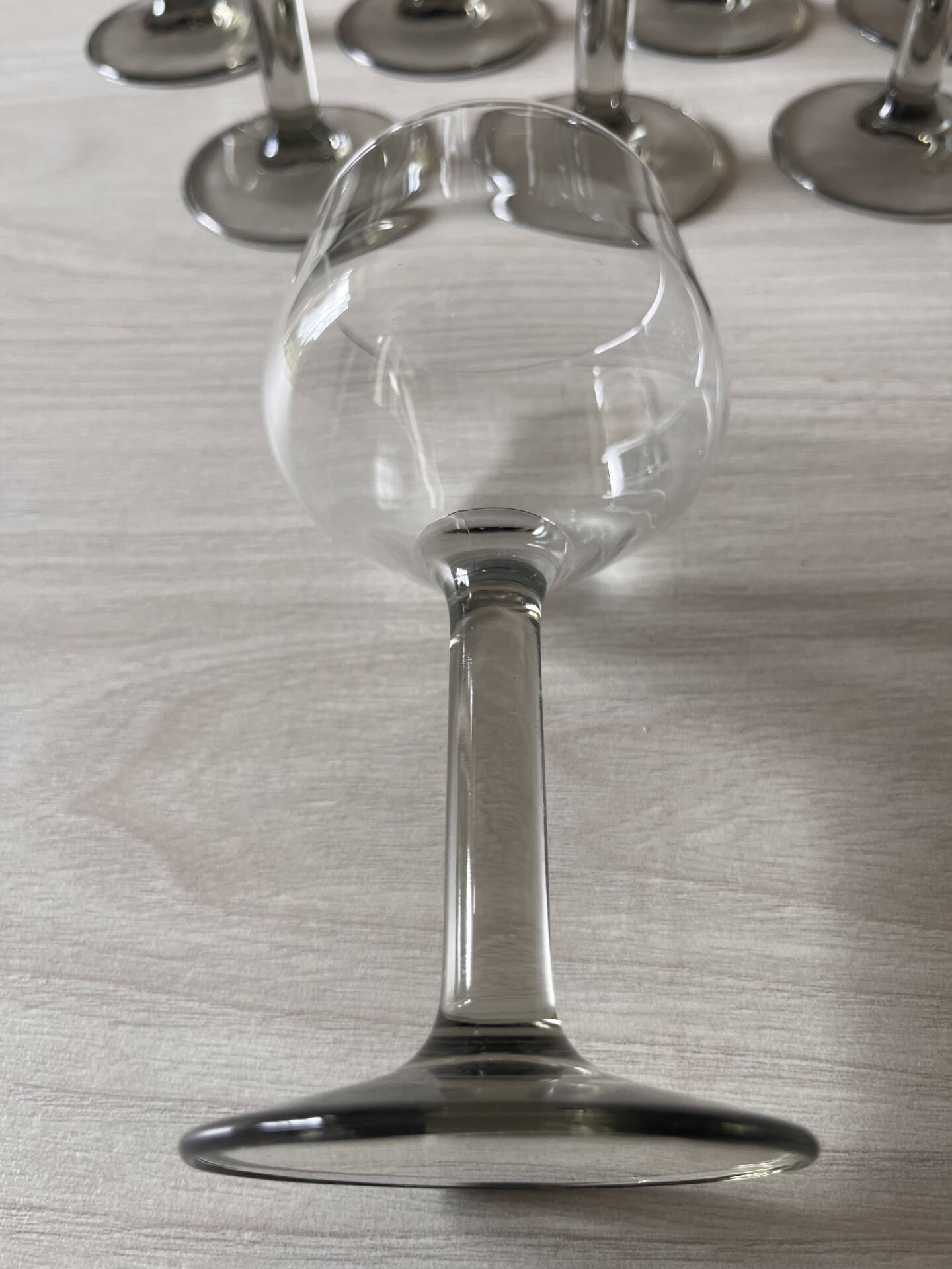 Set of 8 vintage glasses