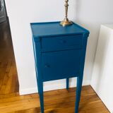 Table de chevet bleu