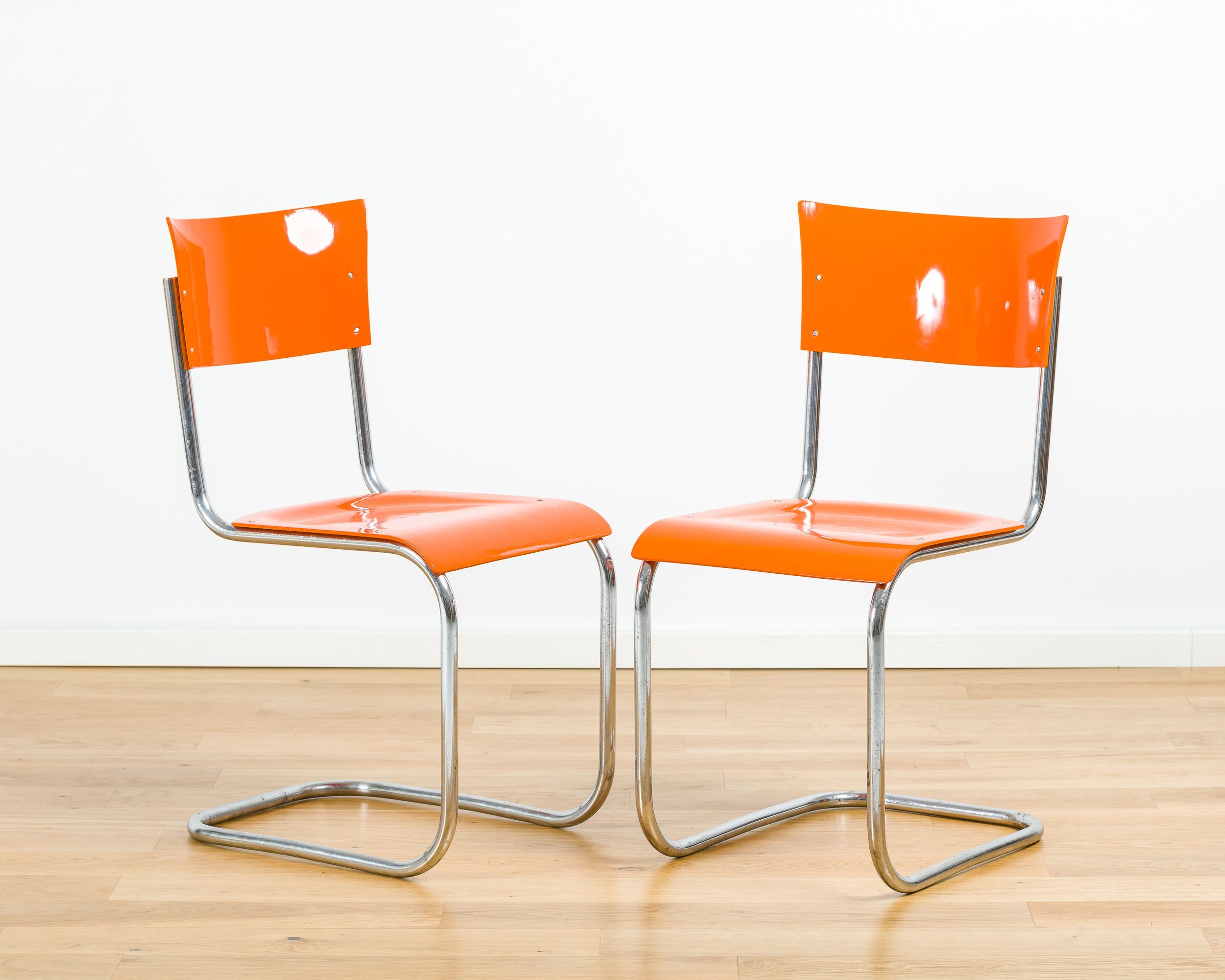 MÜCKE & MELDER 2 CHAIRS & TABLE SET, 1940S