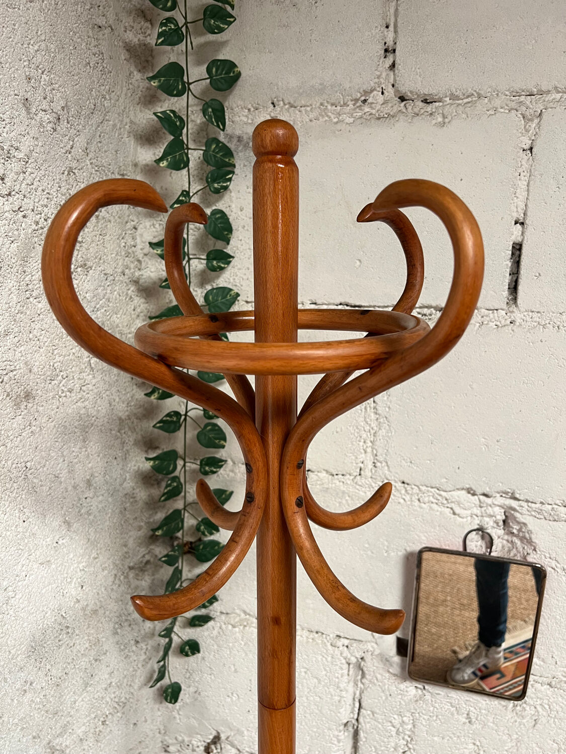 Vintage wooden parrot coat rack