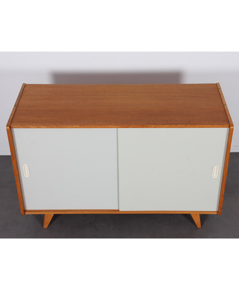Buffet en chêne par Jiri Jiroutek, modèle U-452, 1960