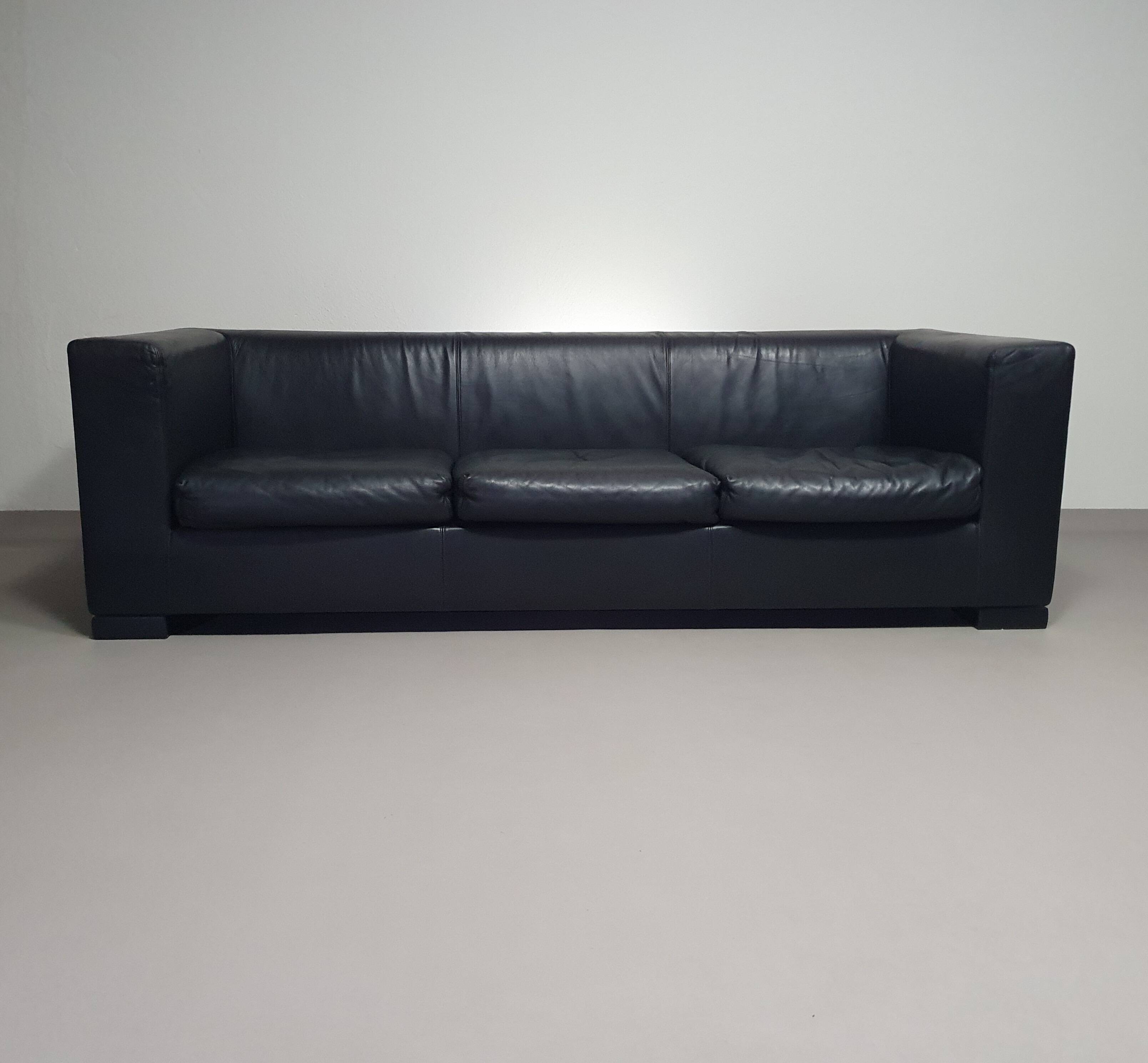 Wittmann leather sofa Camin by Paolo Piva