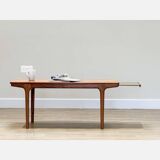 Extending coffee table (by McIntosh)
