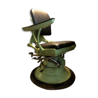 Dentist chair