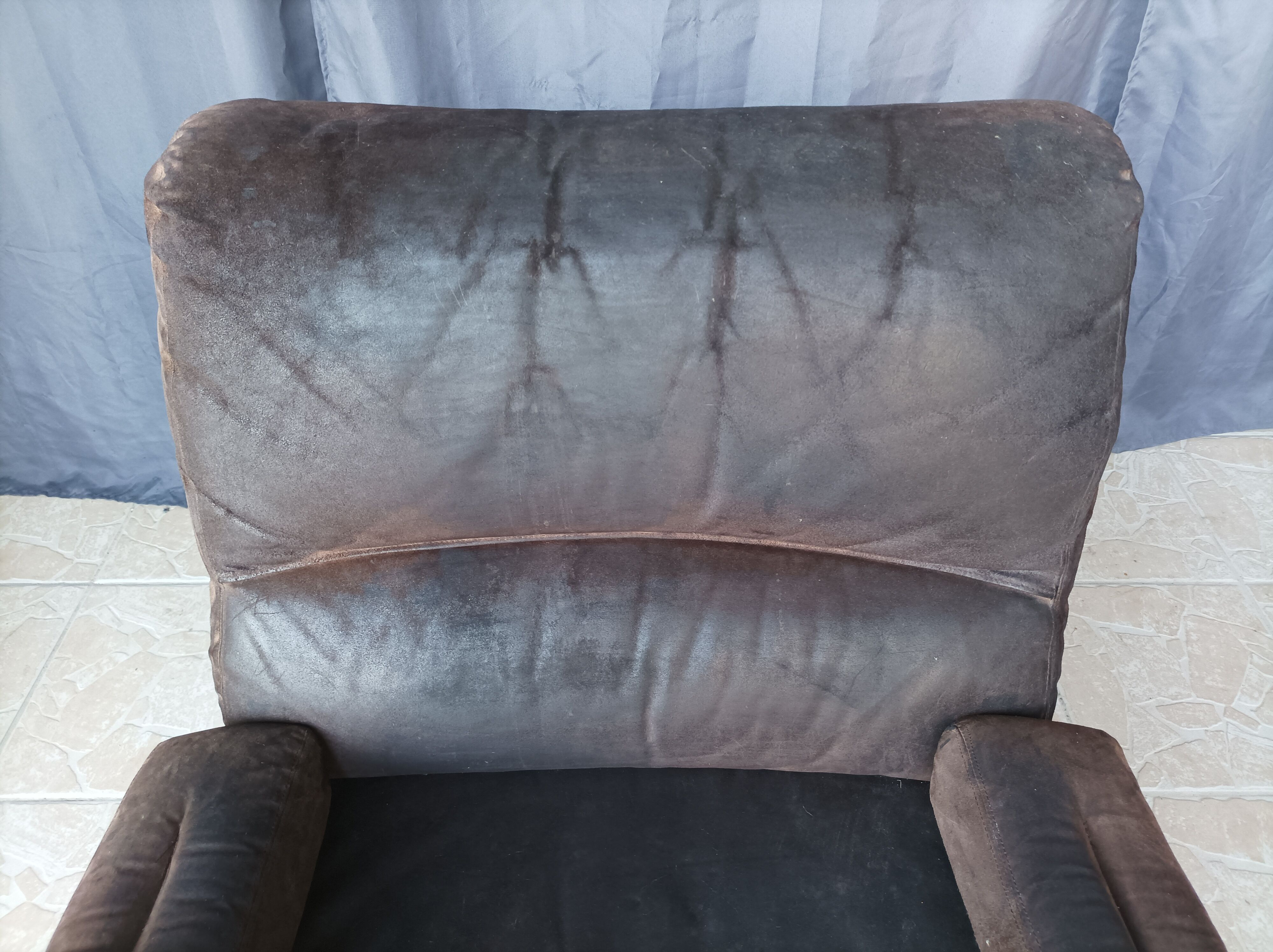 Fauteuil en cuir et métal chrome