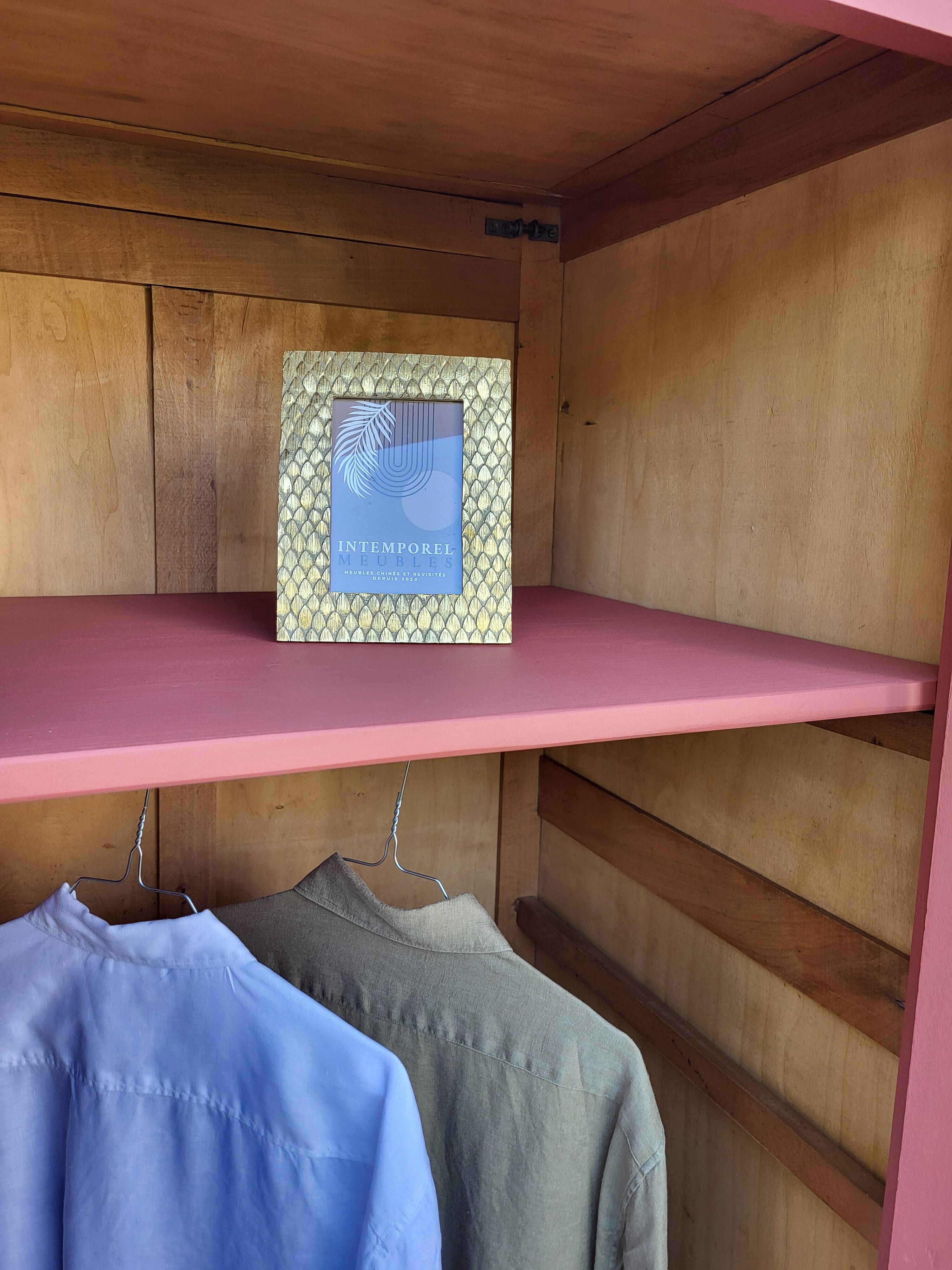 Wardrobe / Closet