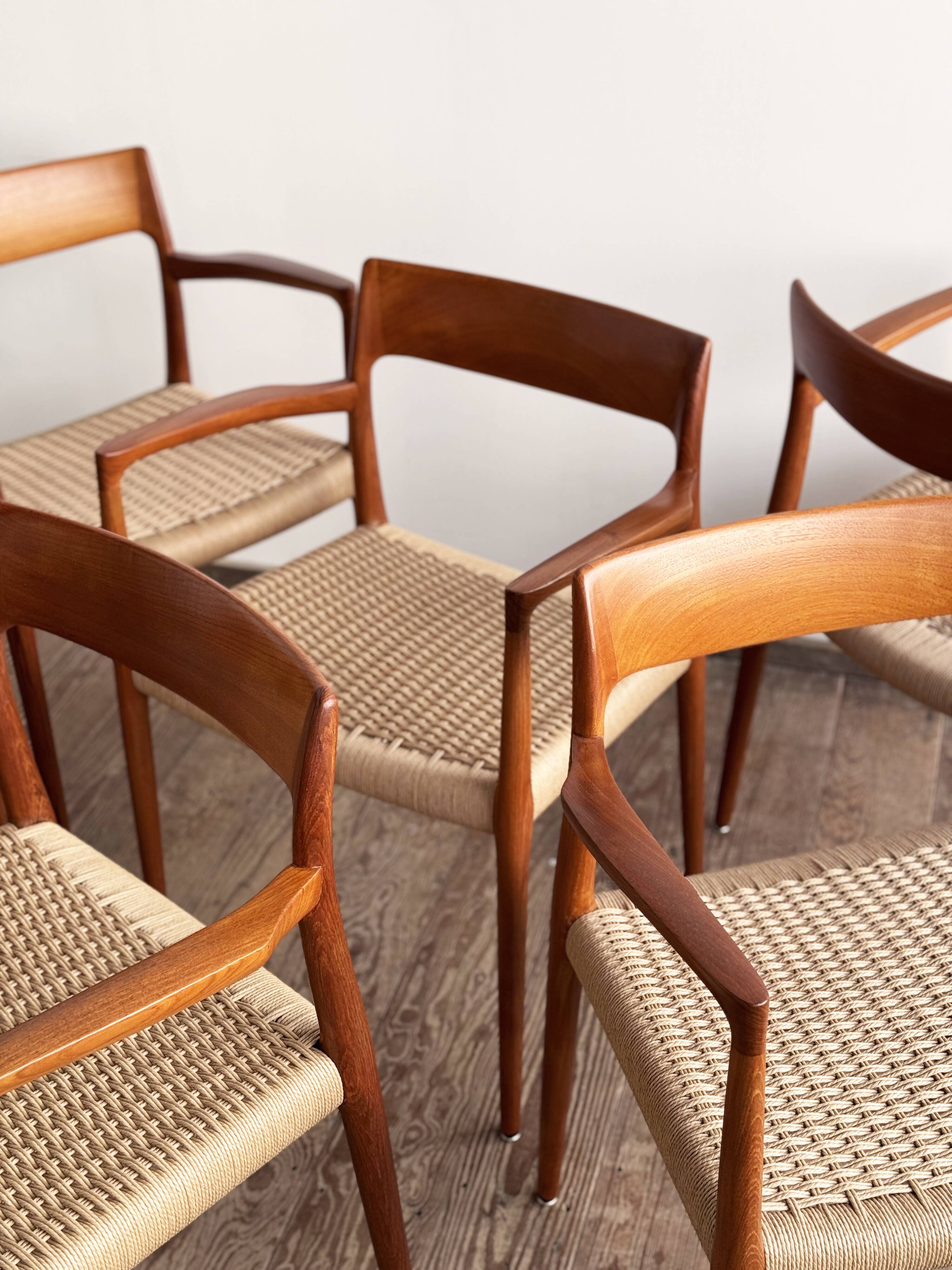 Chaises de Salle à Manger Danoises  Modèle 57 en Teck, Niels O. Møller,  JL Mollers, Ensemble de 6