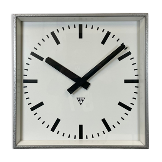 Grey square wall clock from Pragotron, 1970s