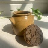 Stoneware pot