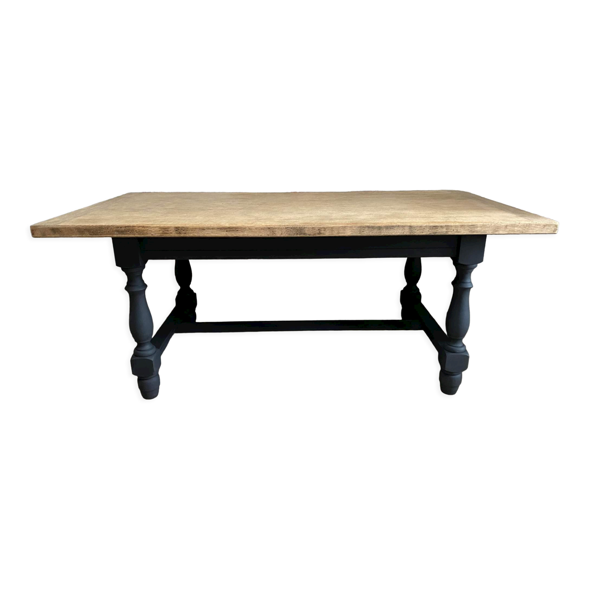 Farmhouse table