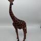 2 girafes en bois sculpté