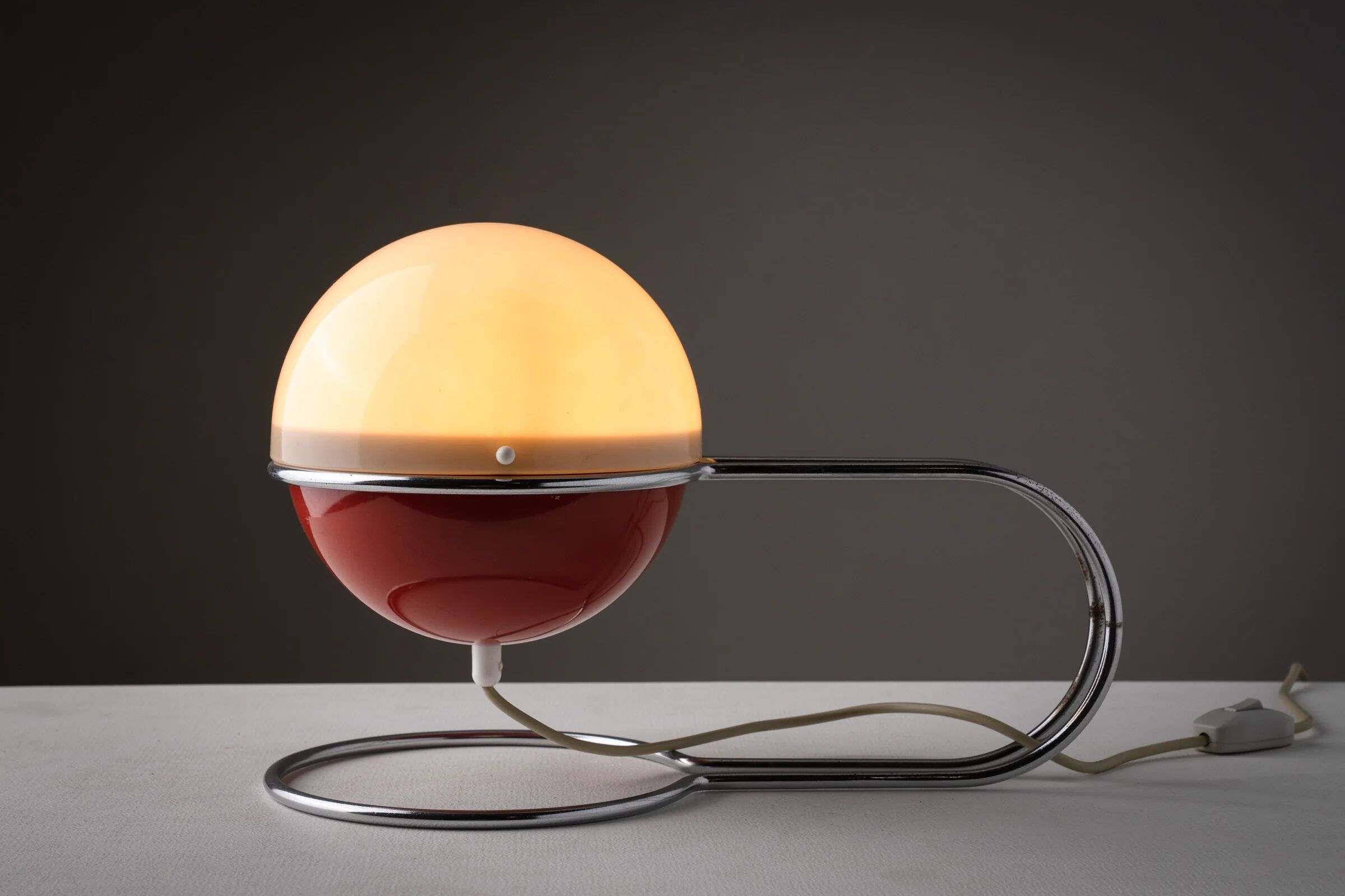 Lampe de table Space Age rouge Formland par Sidse Werner et Leif Alring pour Fog & Mørup, Danemark, années 1970