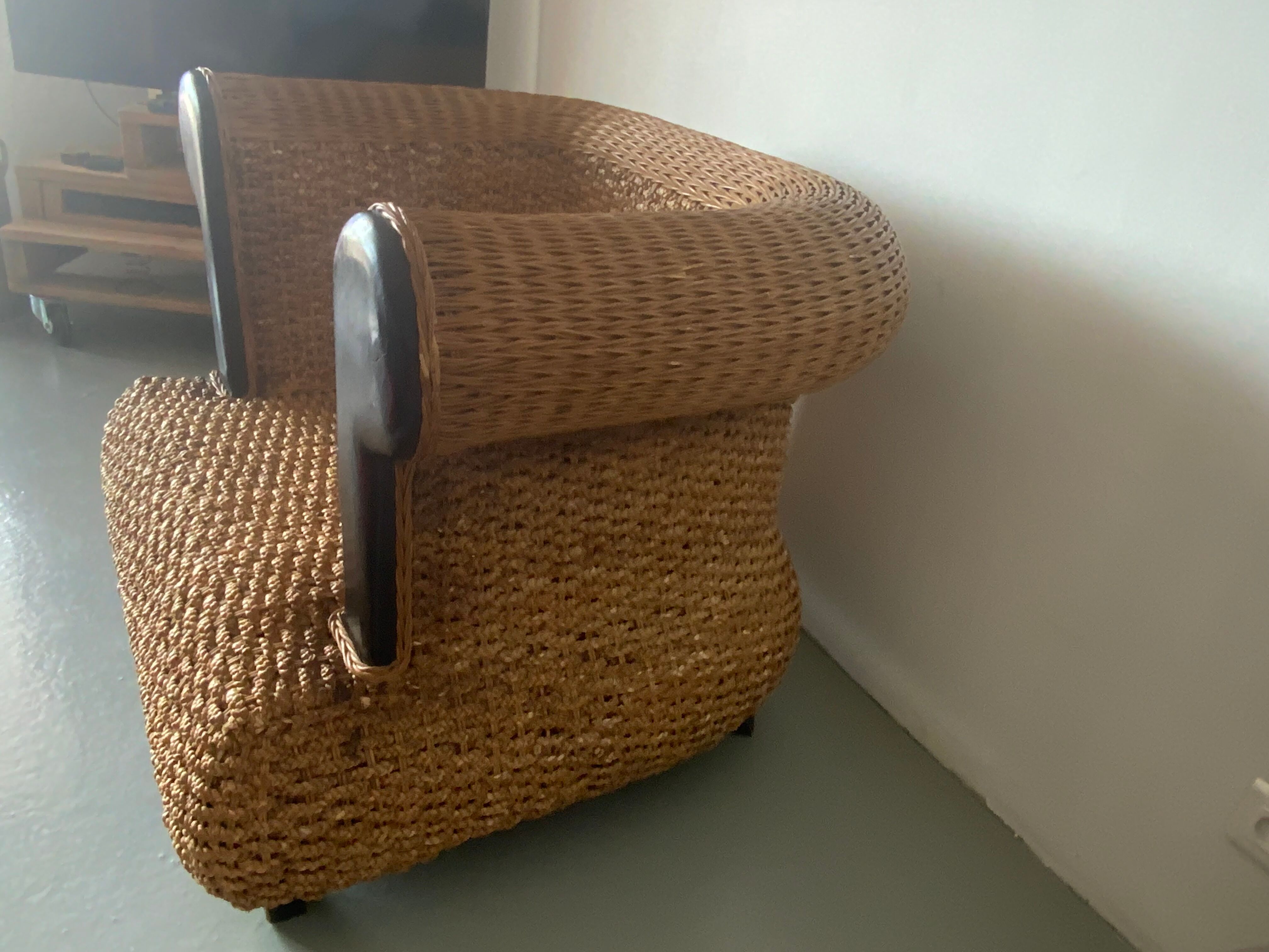 Fauteuil rotin et tressage végétal