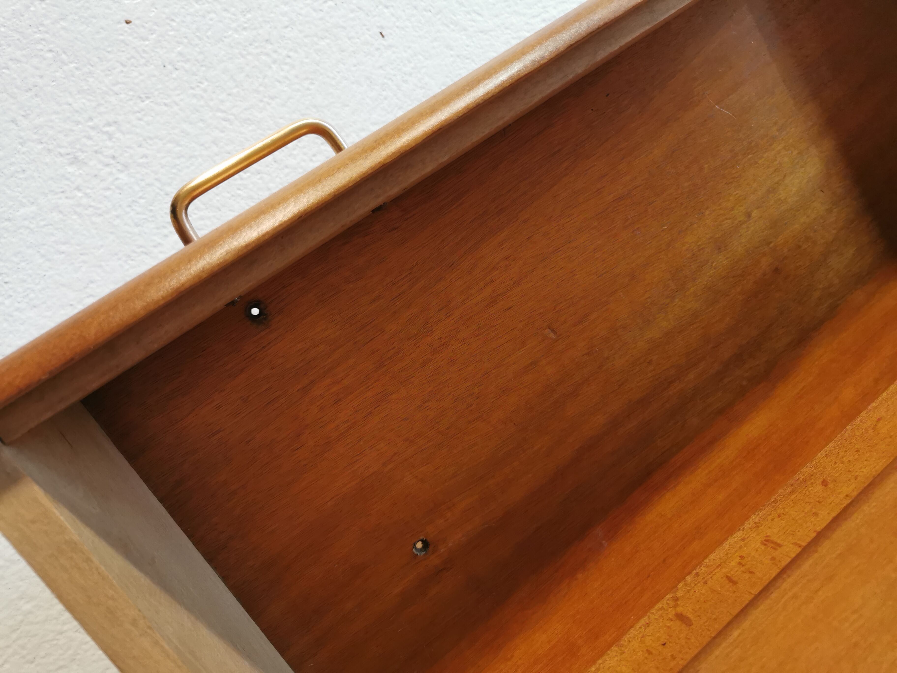 Vintage chest of drawers