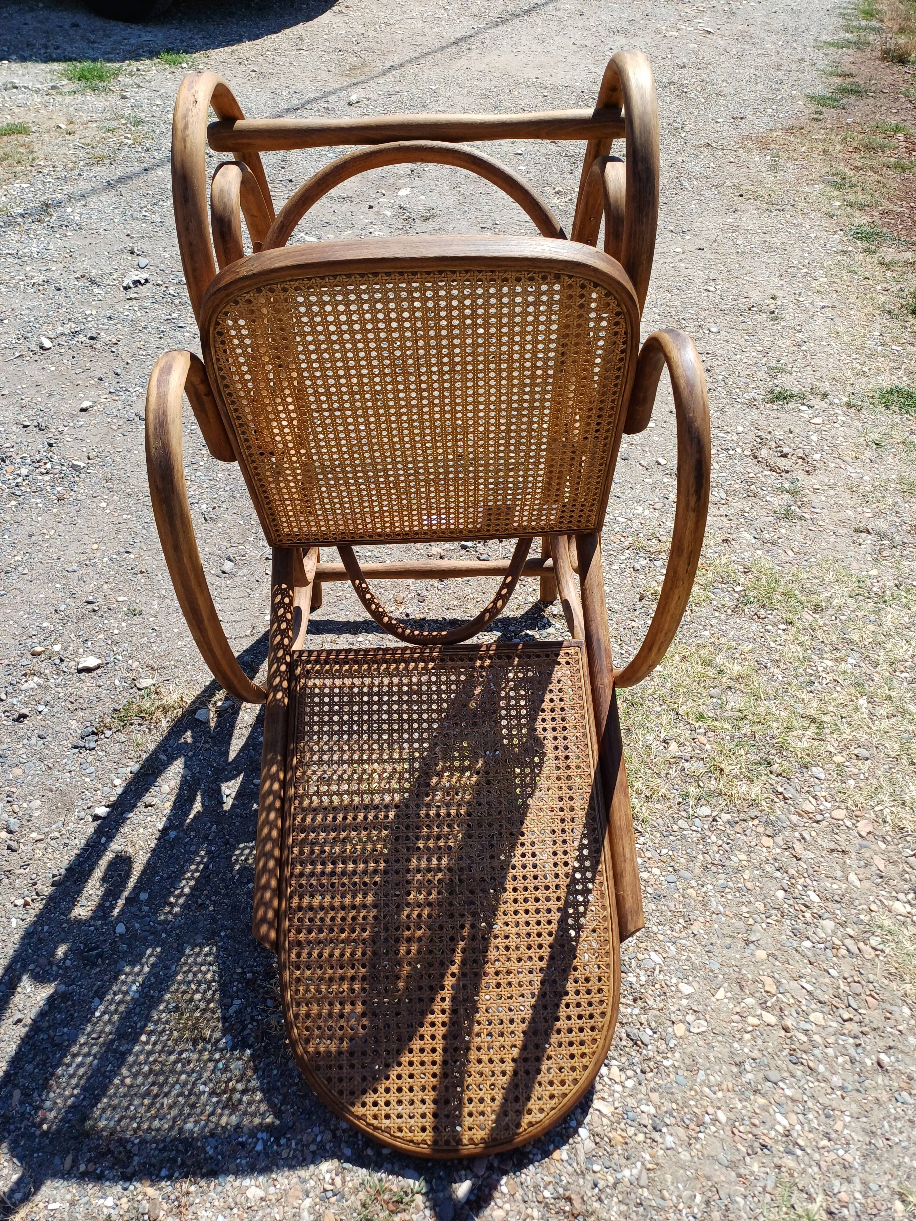 Rocking Chair Thonet 1930