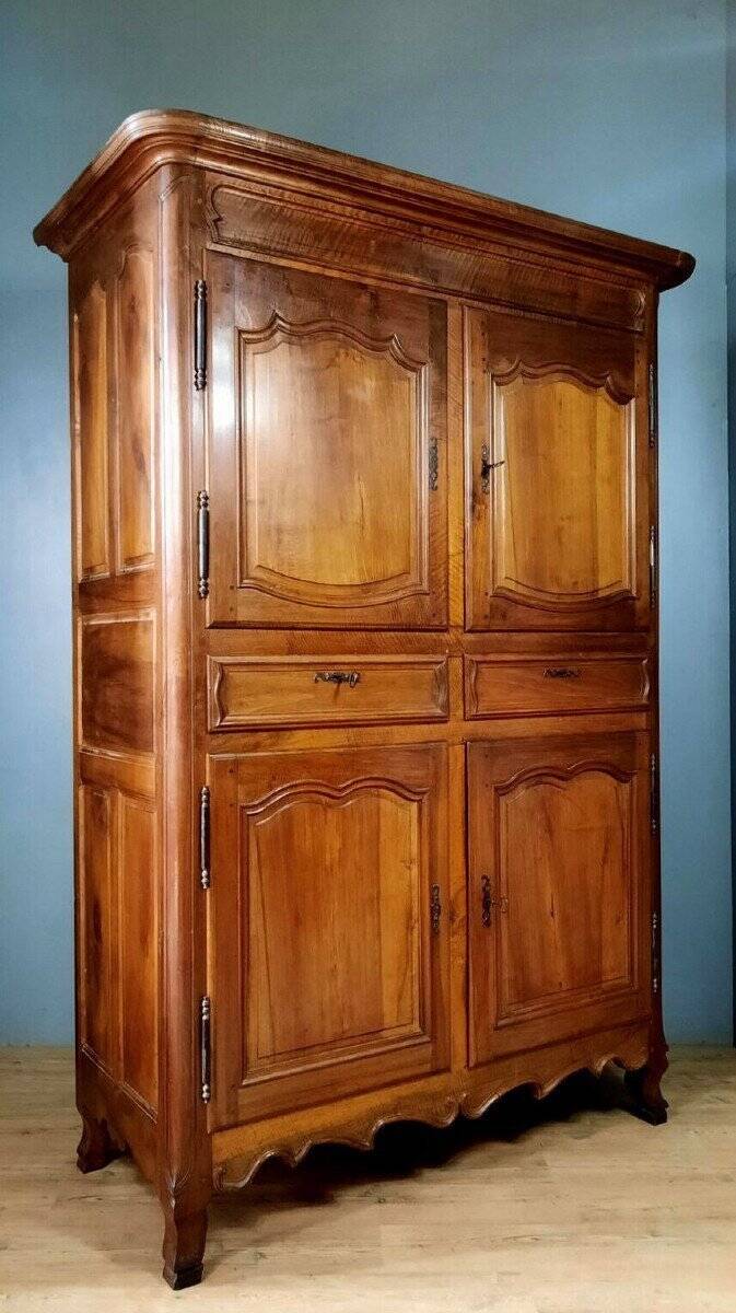 Four-Door Wardrobe from the Louis XV Period in Walnut