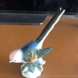 Oiseau en porcelaine