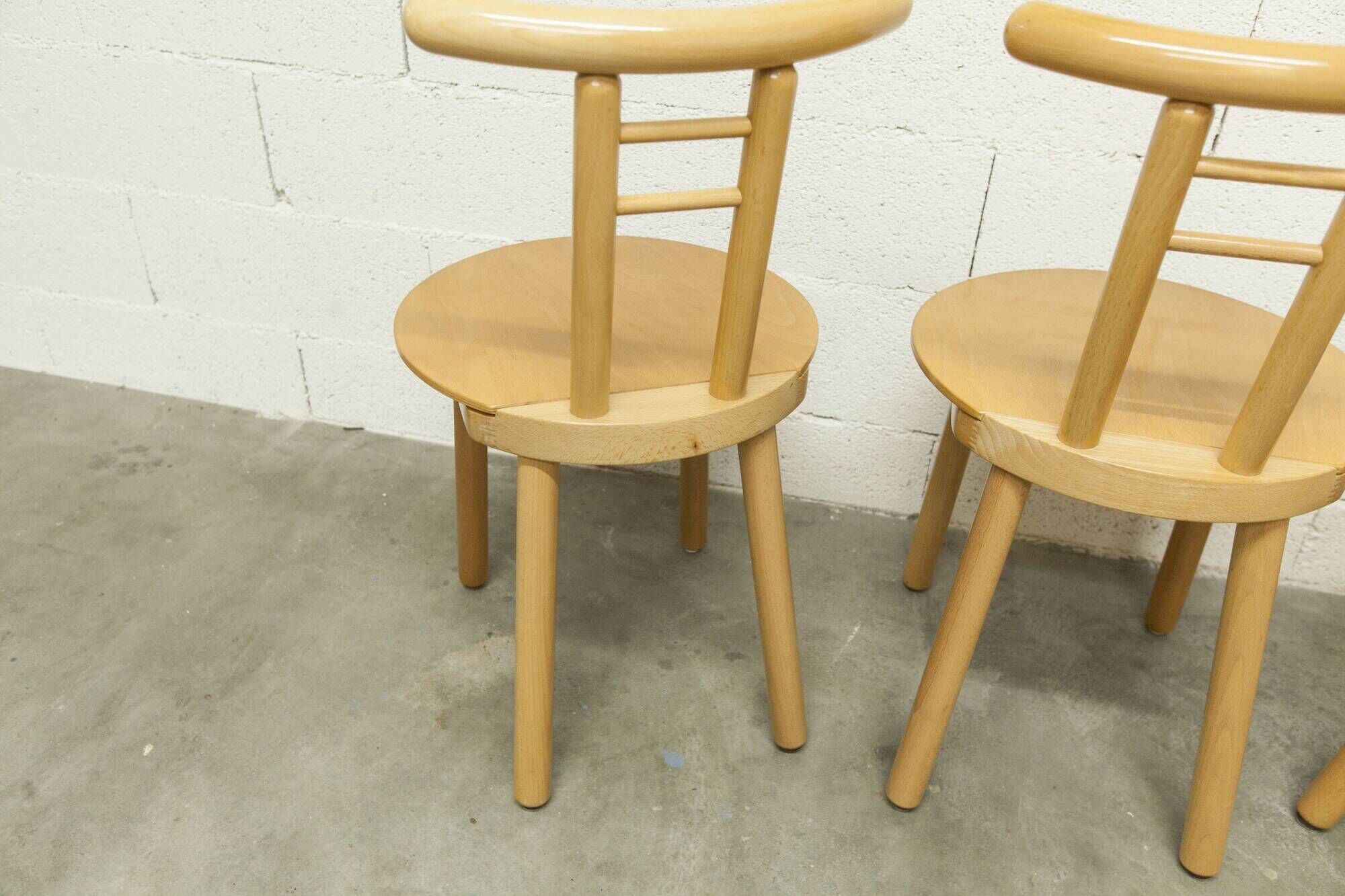 Set of 3 minimalist chairs in light wood 1980 Italy