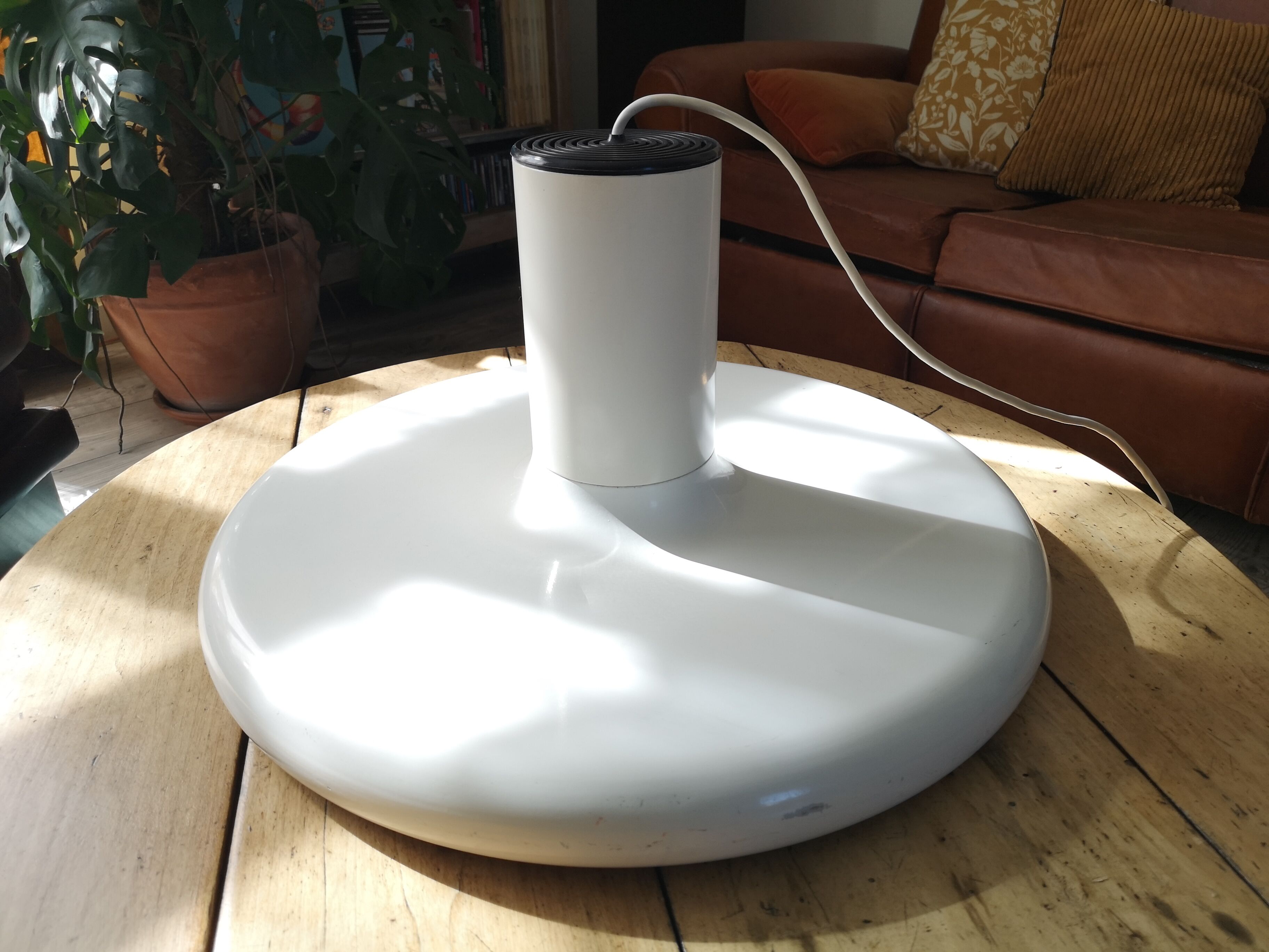 White Lita hanging 60 cm