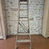 Escabeau ancien