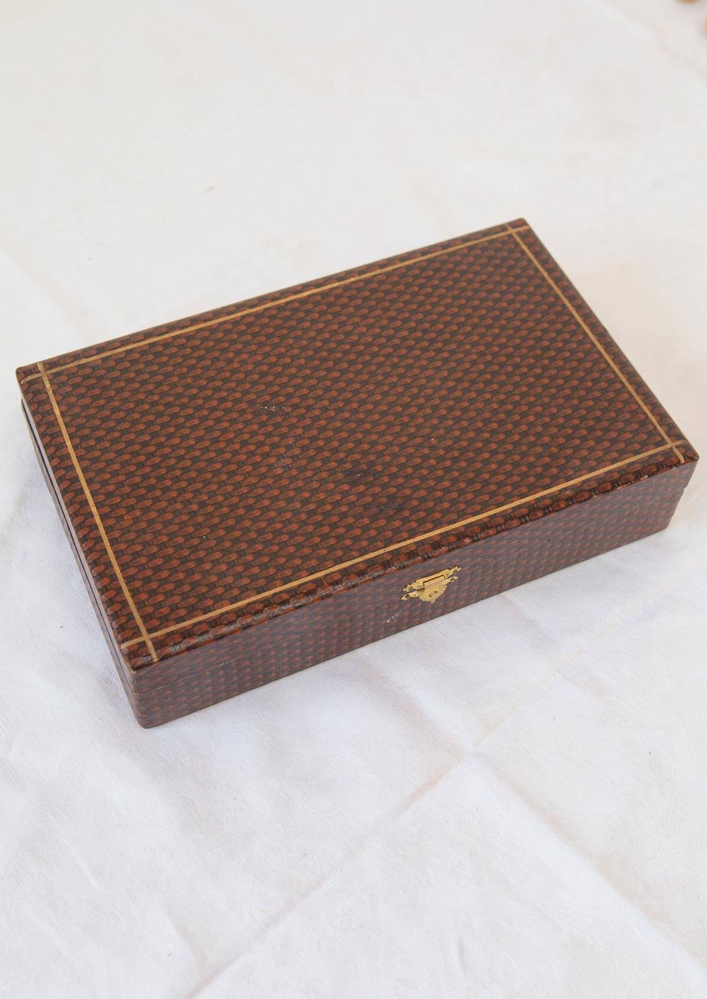 Suite de couverts ercuis pompadour pour 6 personnes