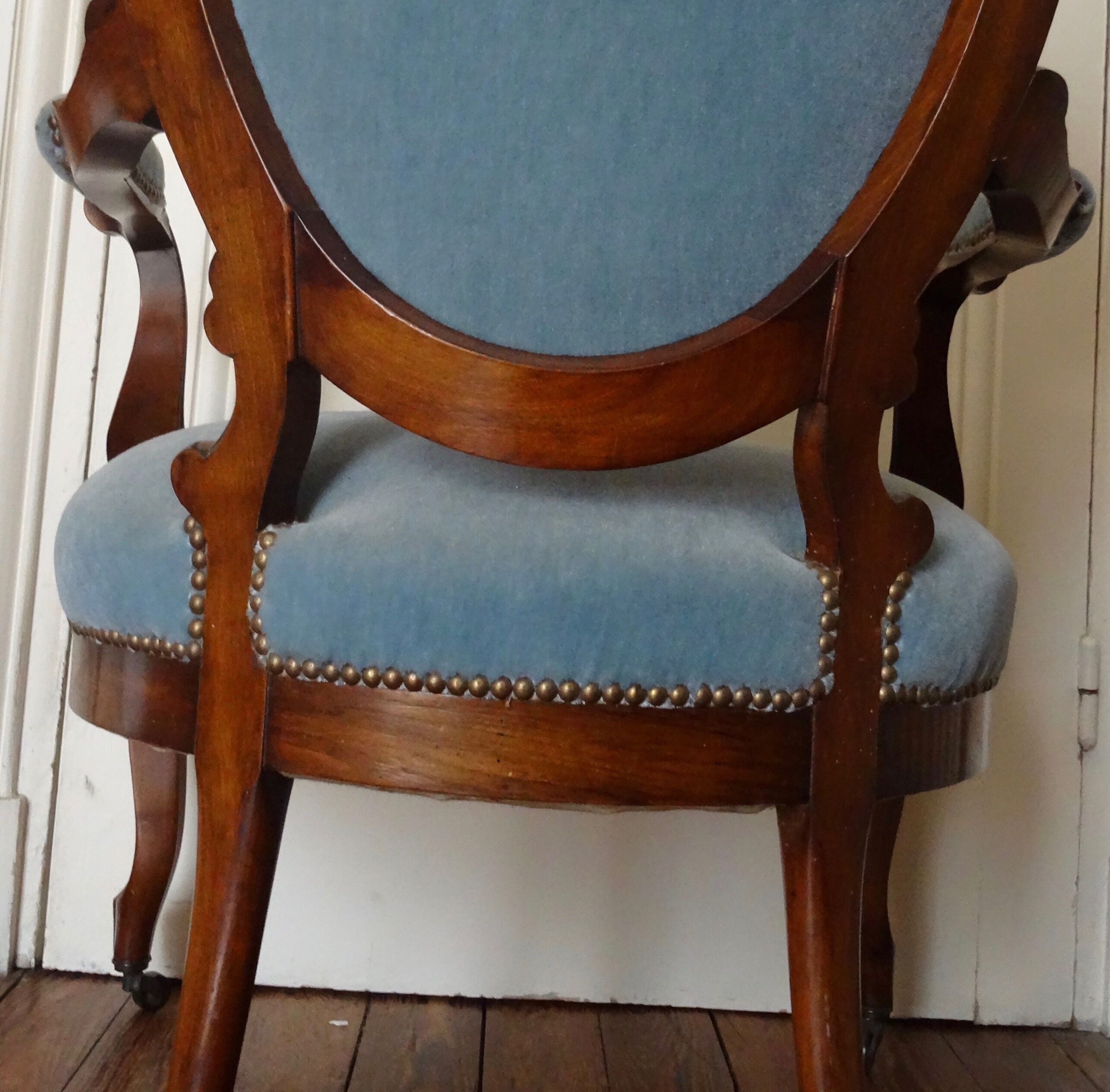 Medallion napoleon III armchair
