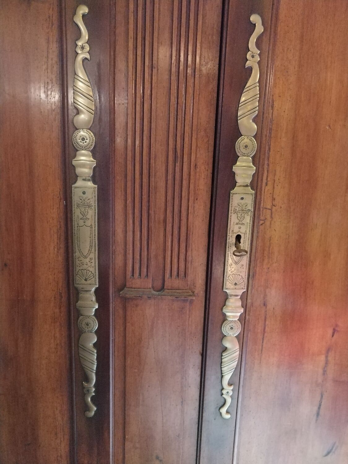 Armoire de mariage Louis XV