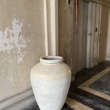 Beige Indian terracotta jar