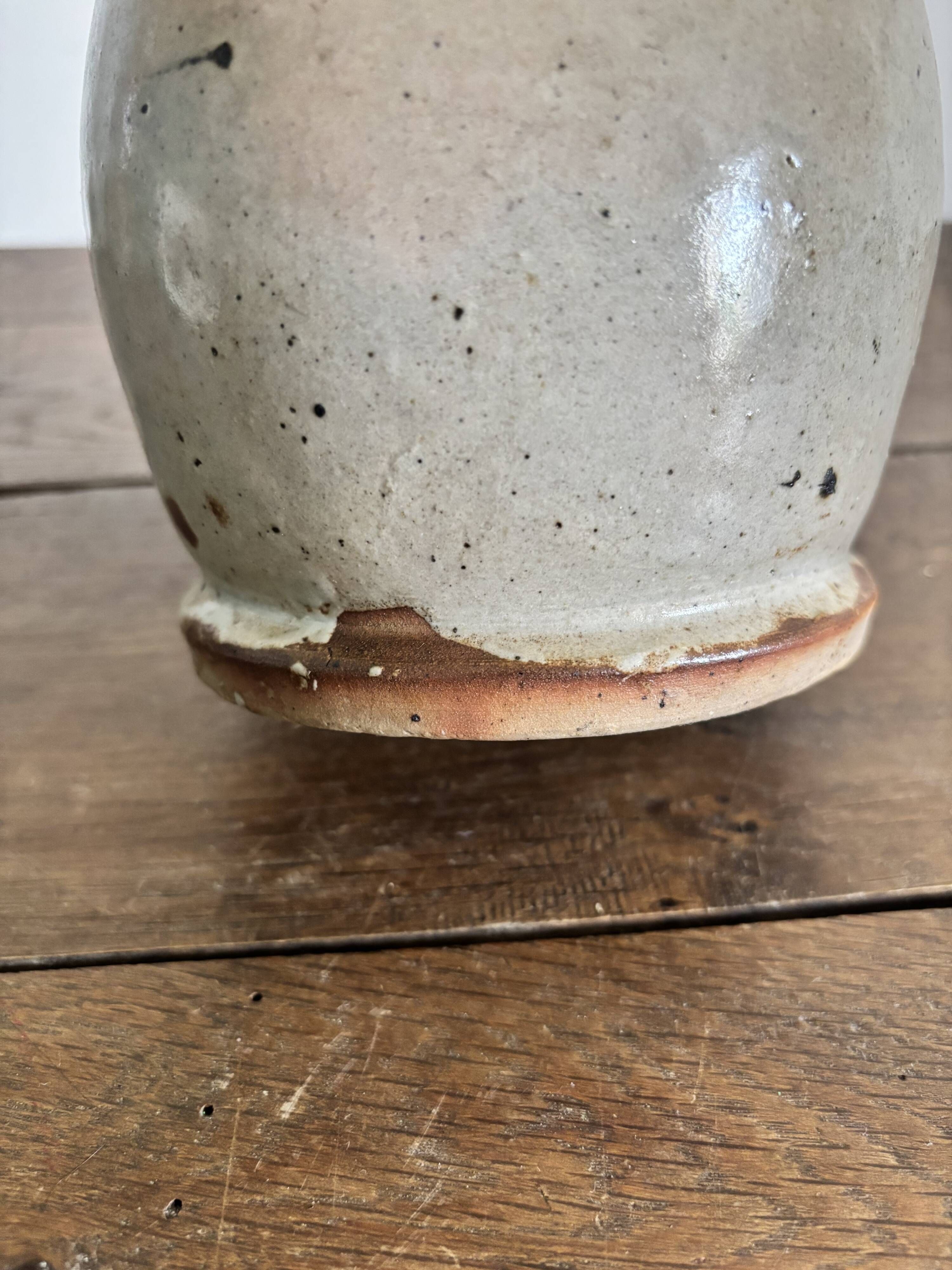 Grand vase soliflore en grès vintage