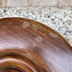 Tabouret en bois brutaliste