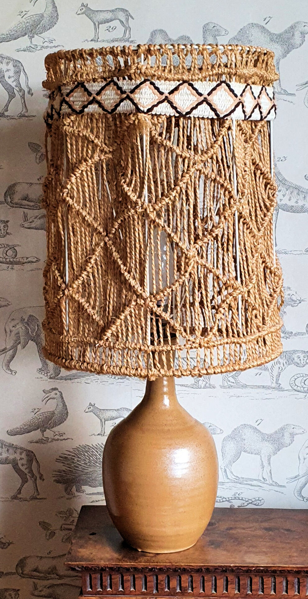Sandstone lamp and rope