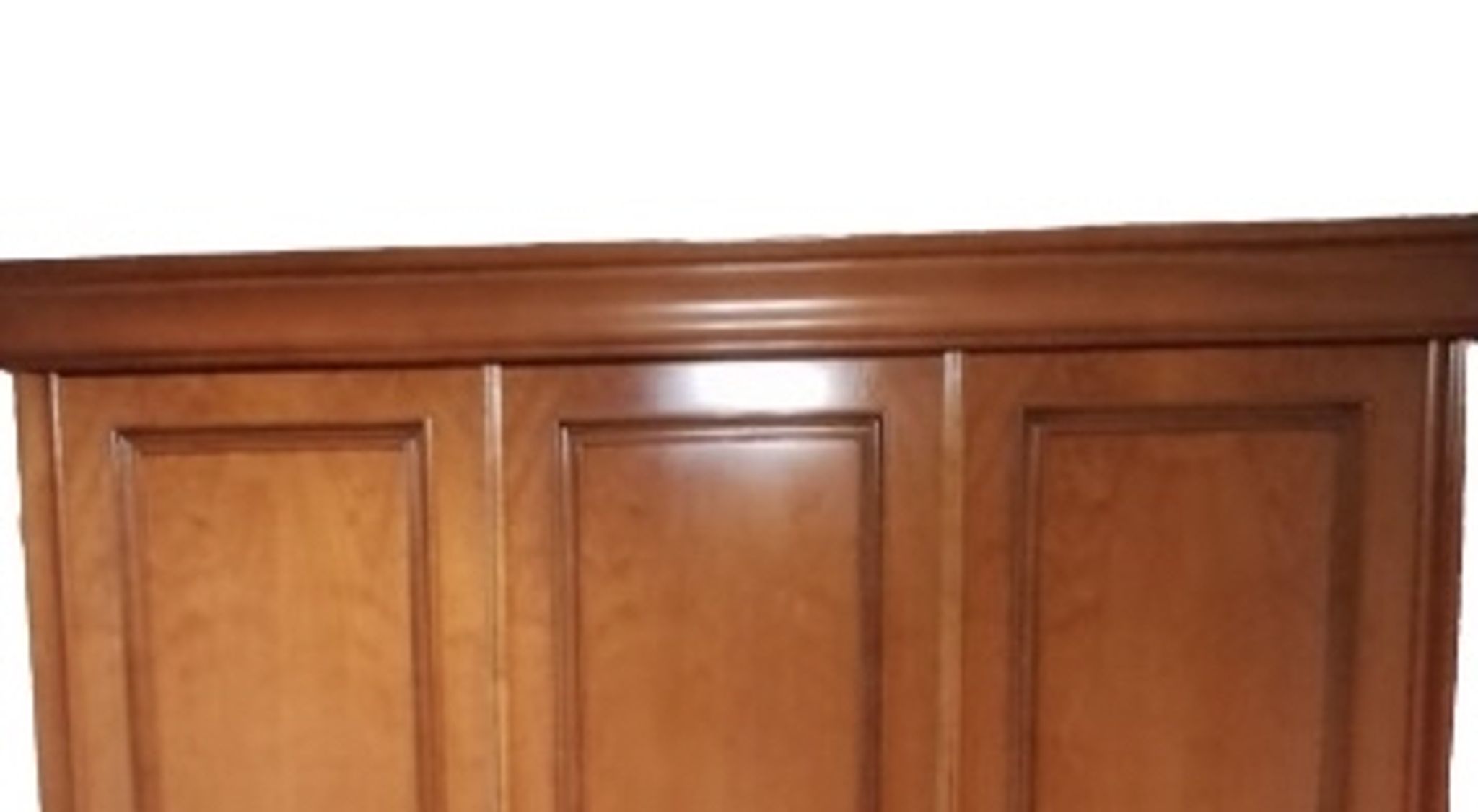 Armoire en merisier style Louis Philippe