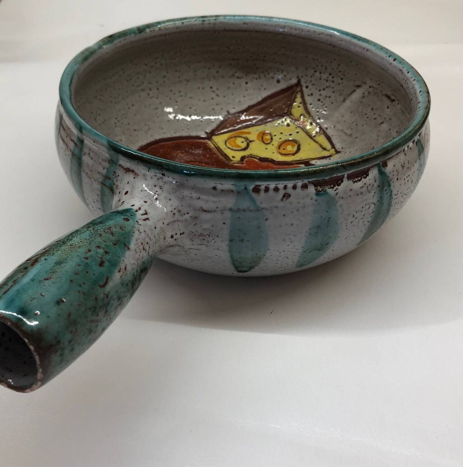 Ceramic fondue pot by Daniel Étienne in Vallauris