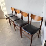 Set of 4 Italian chairs by Gianfranco Frattini.