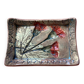 Arty enameled terracotta dish signed by the artist