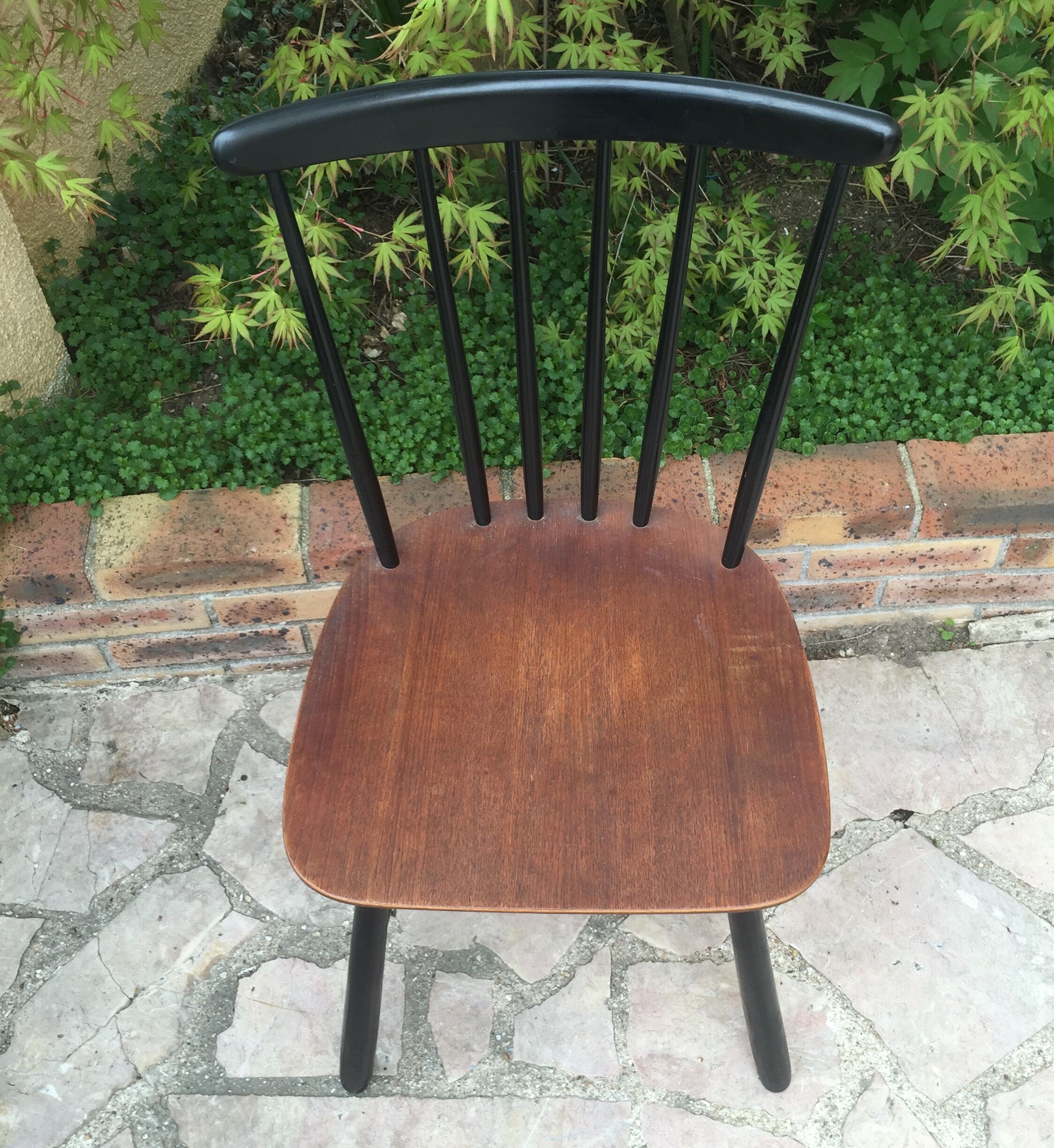 Paire de chaises anciennes en bois