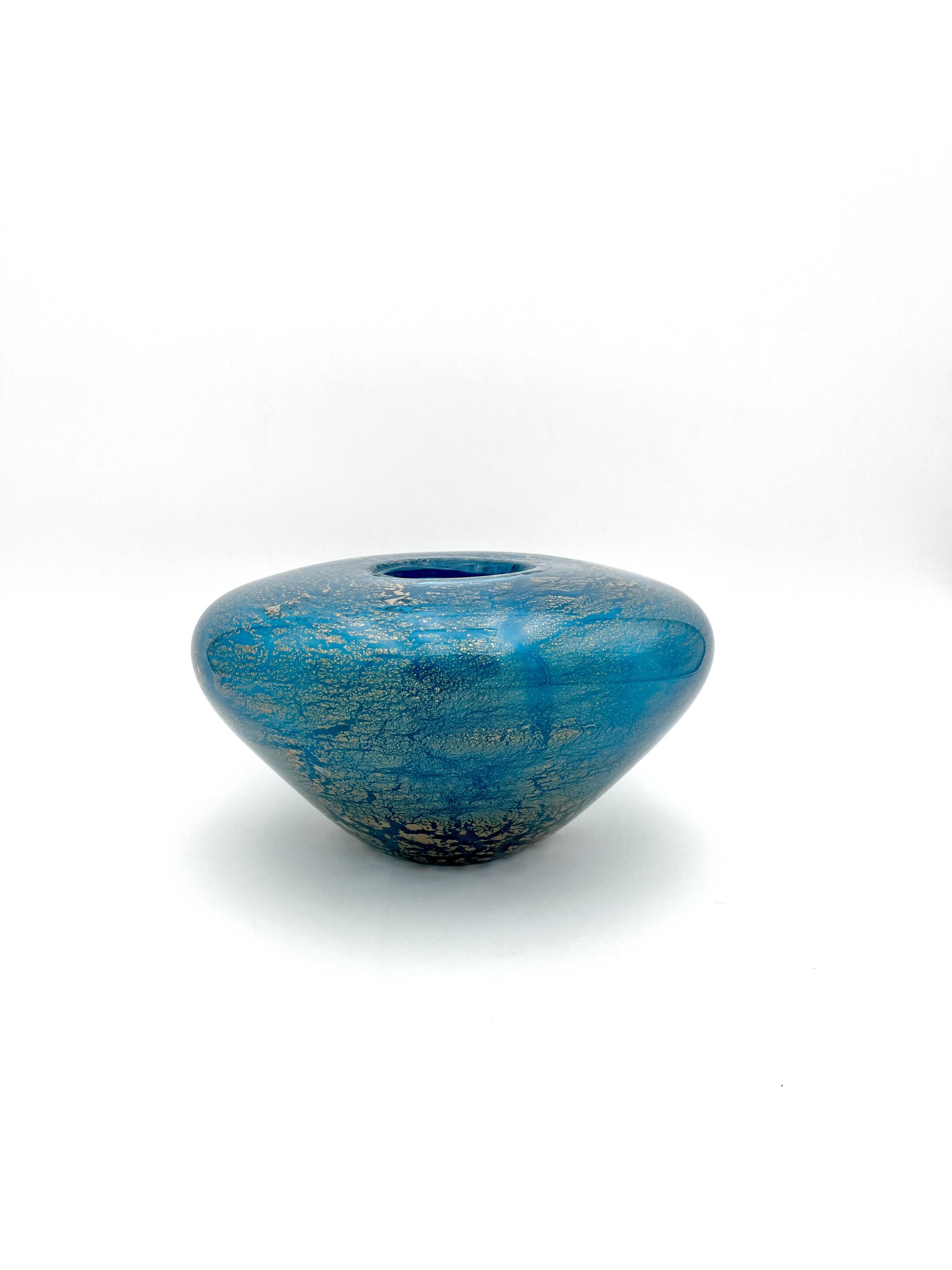 Masterpiece Murano: Lagoon Blue & 24K Gold Pebble Vase