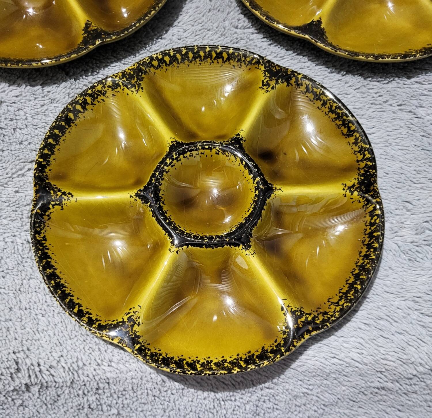 Authentic old vintage oyster set signed Gien France