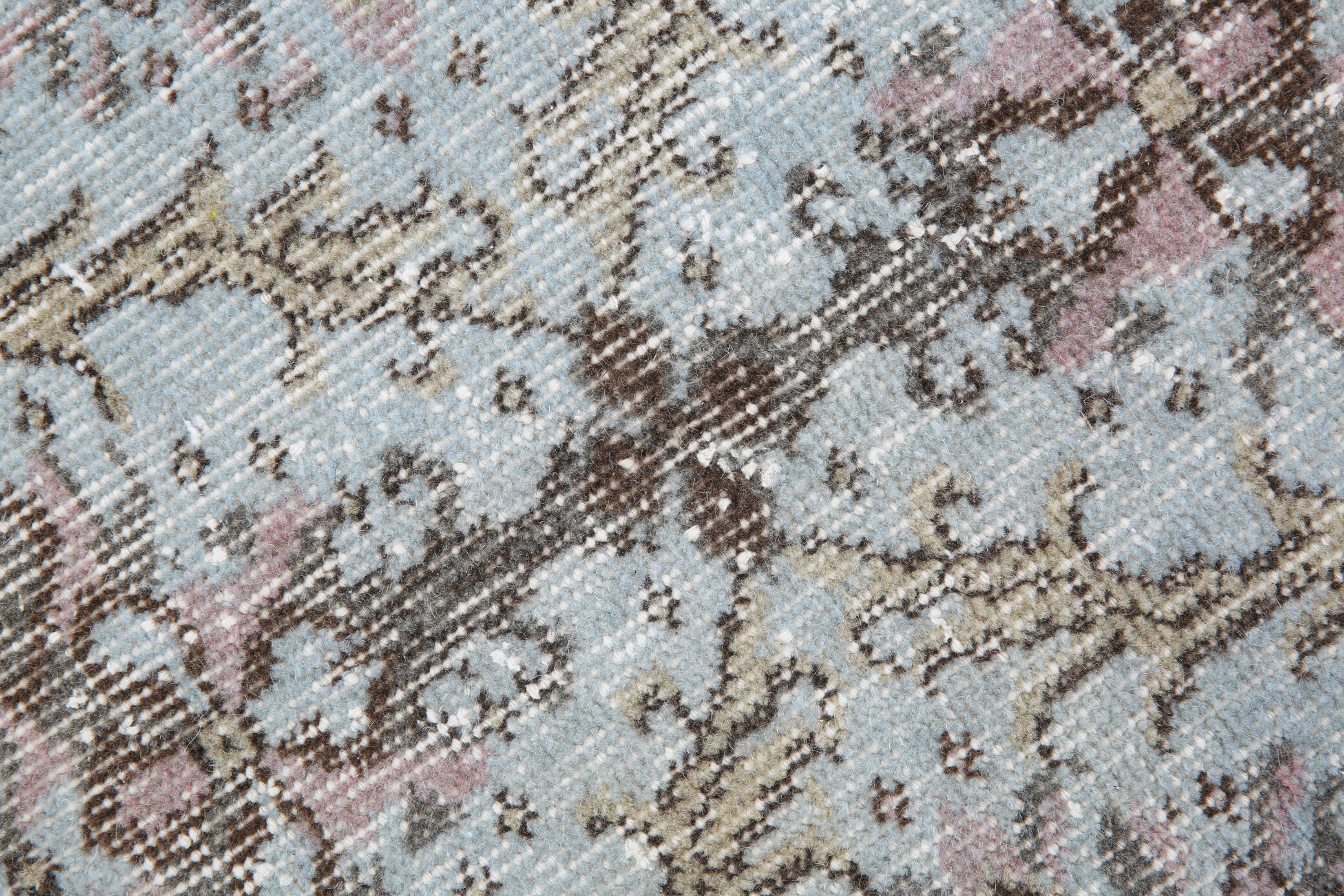 Light blue floral carpet 203x118cm