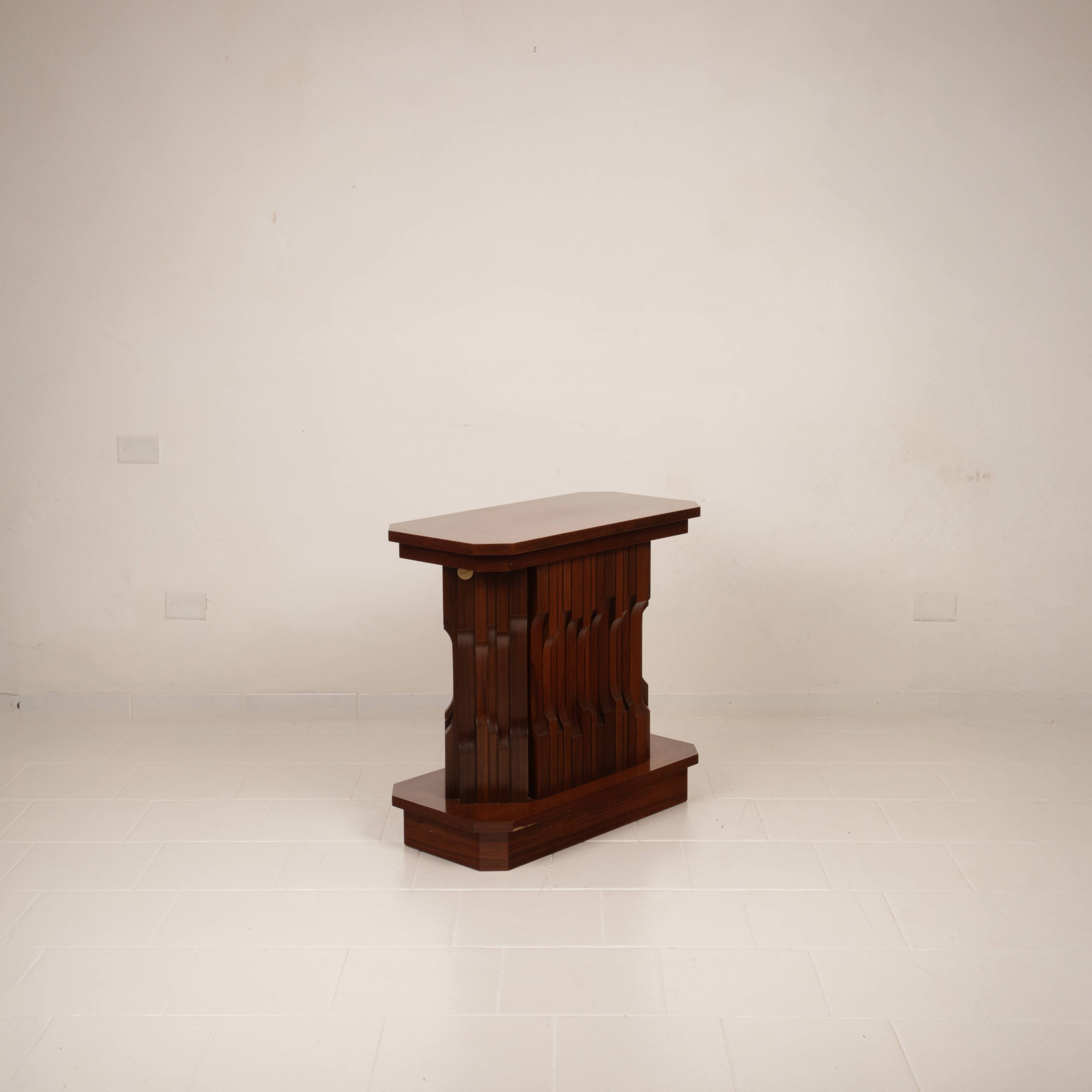 Sculptural multifunctional “Norman” base by Luciano Frigerio — Unique piece