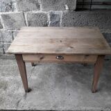 Rustic farmhouse table 115 cm