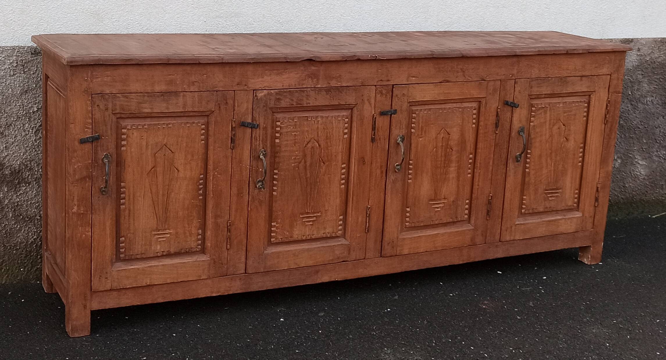 Antique wooden sideboard with 4 doors