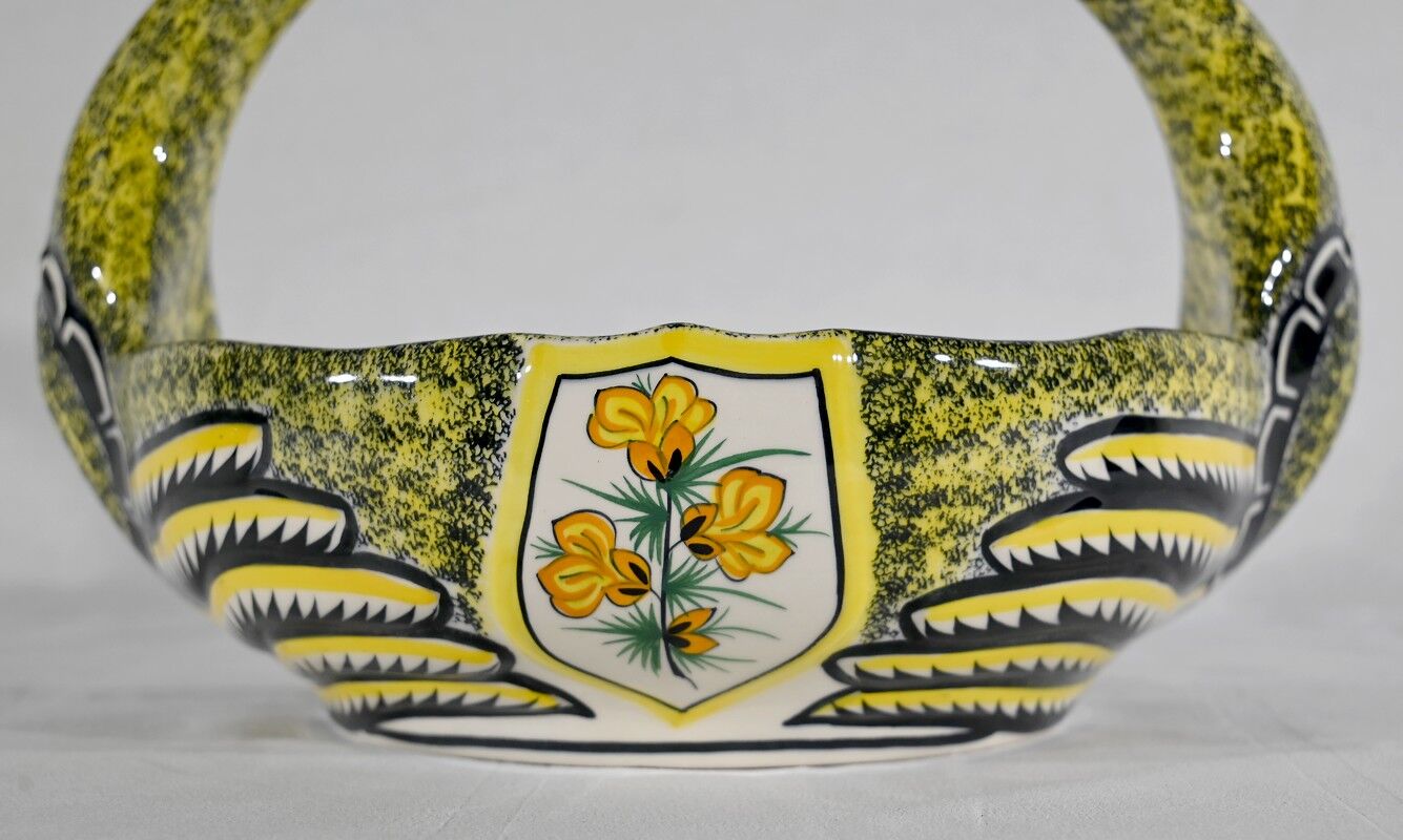 Earthenware basket, Manufacture Henriot Quimper – Mid-twentieth century