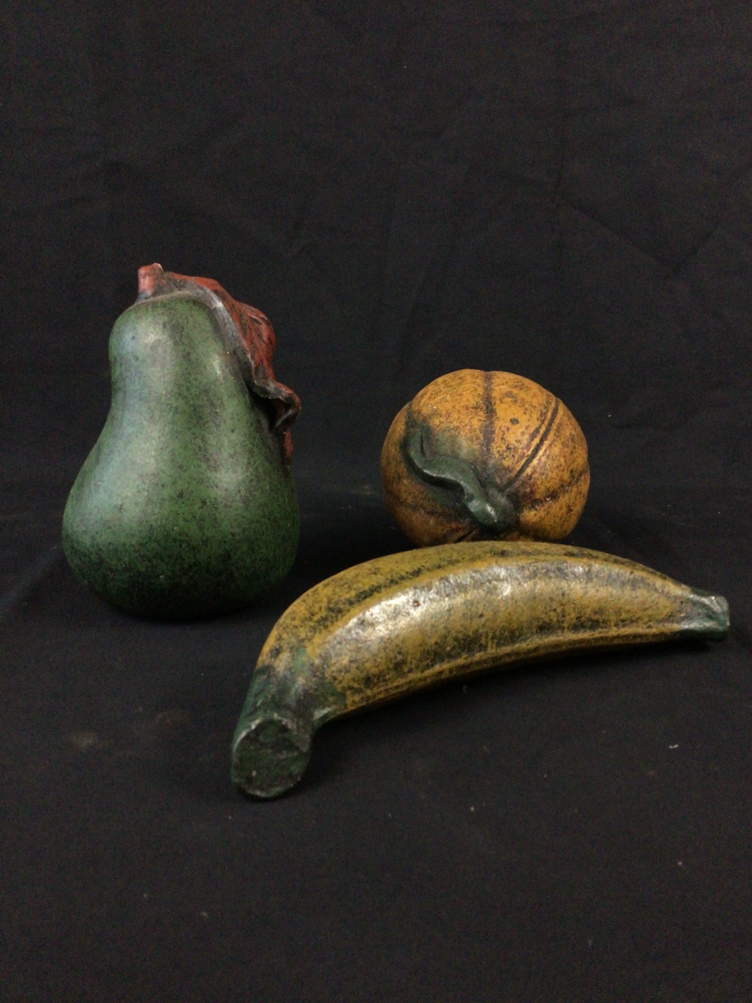 Terracotta fruit/vegetable set