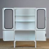 Armoire à pharmacie vintage, années 1970