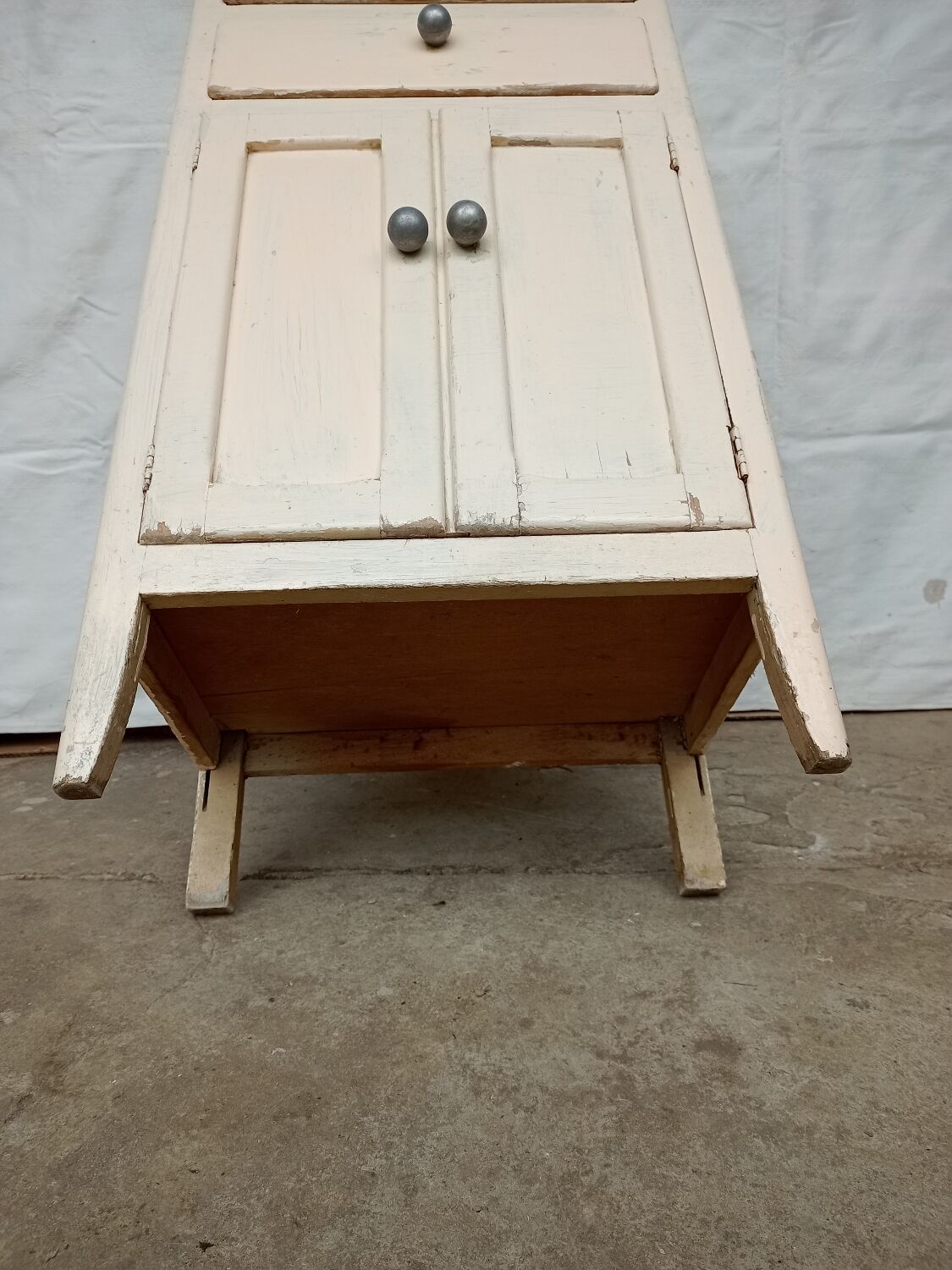 Old Parisian type entrance furniture