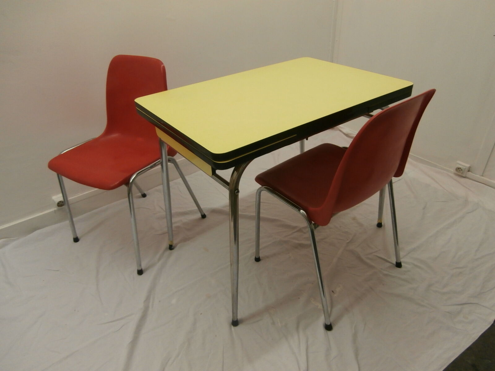 Formica table and two chairs