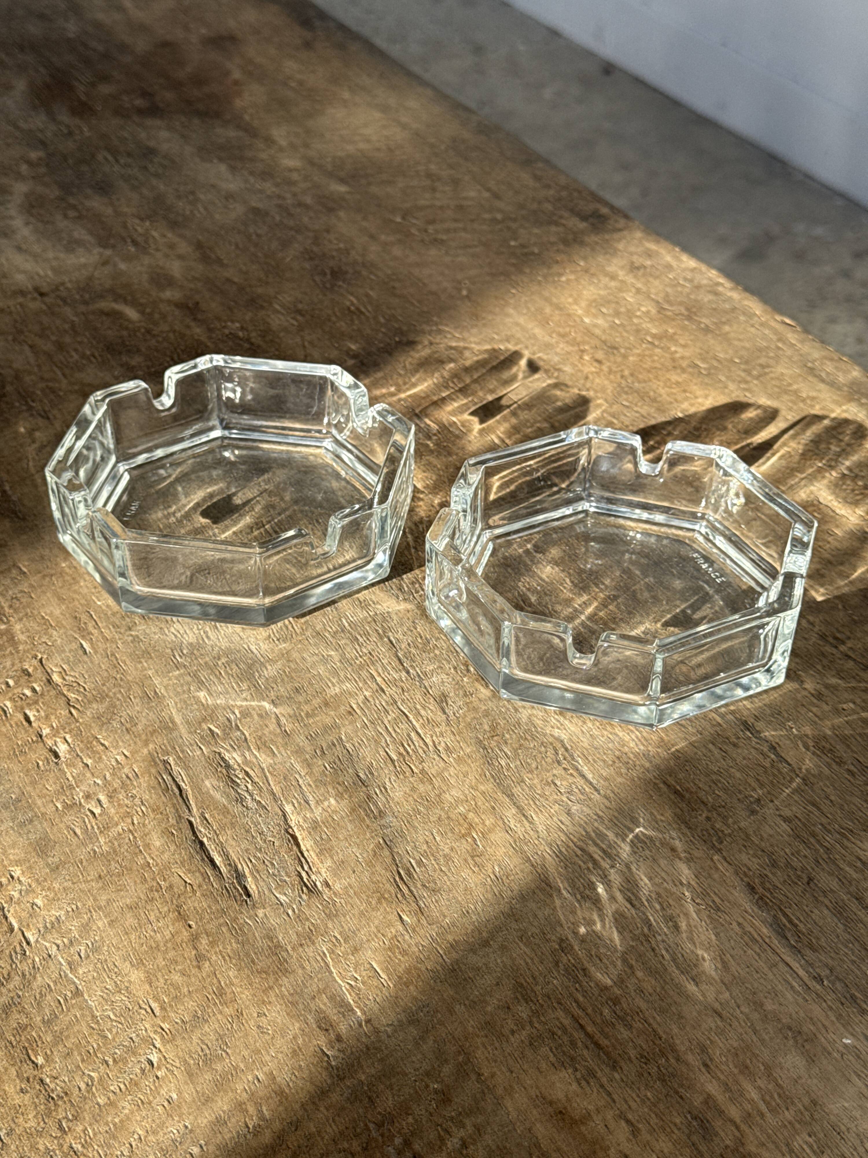Set of 2 vintage octagonal glass ashtrays D11 H3.5