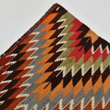5x10 Madalion Design Turkish Kilim Rug,