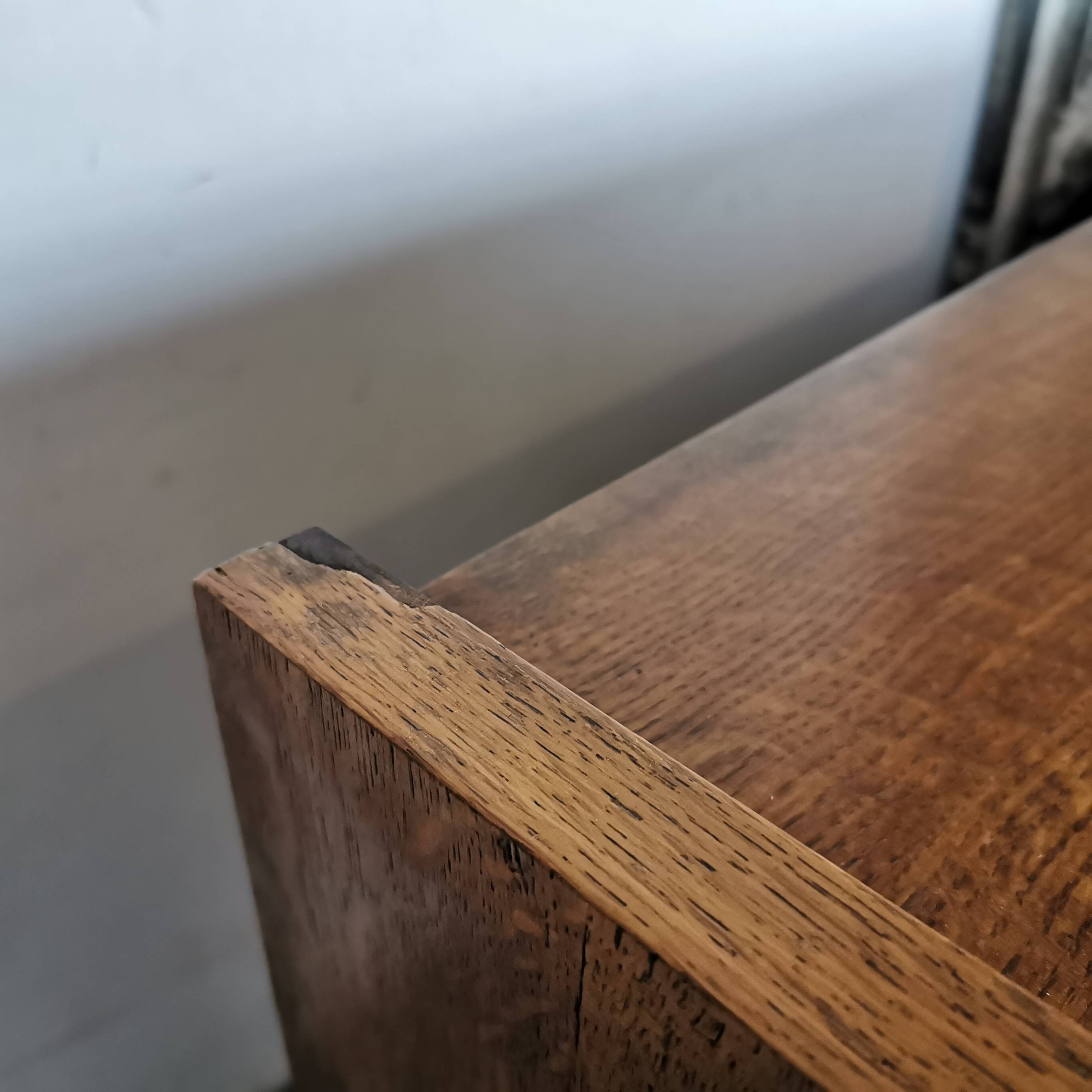 Large vintage sideboard 1950 compass feet